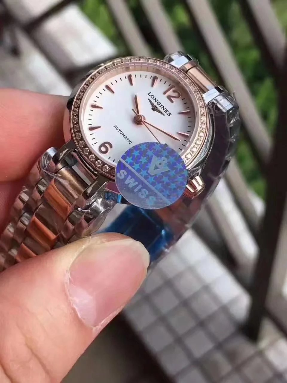 一比一高仿浪琴心月繫列女士鑲鉆機械手錶市場最高版本 玫瑰金￥3380元-高仿浪琴