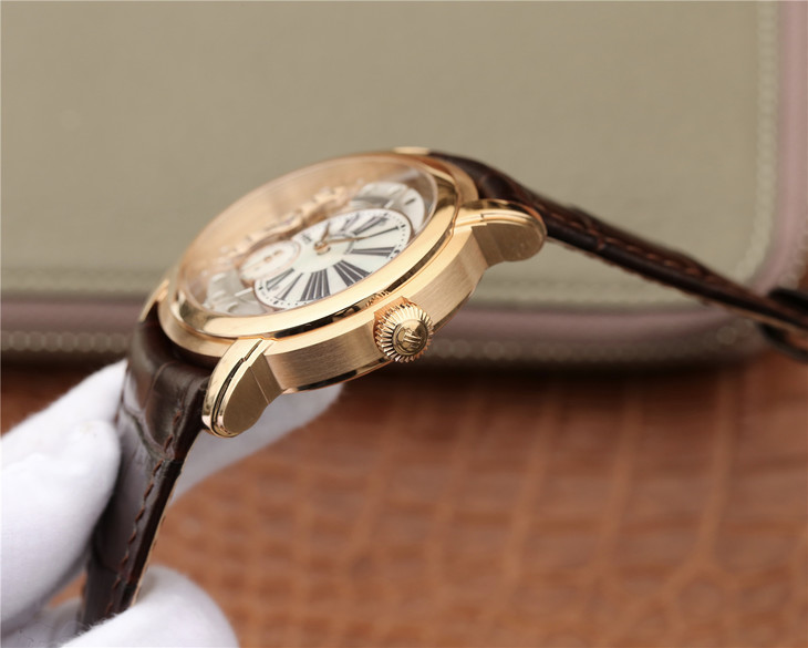 愛彼仟禧繫列15350款 一款上手才知道靚的耐看型手錶 不惜重金原裝開模 男士腕錶￥4290-高仿愛彼