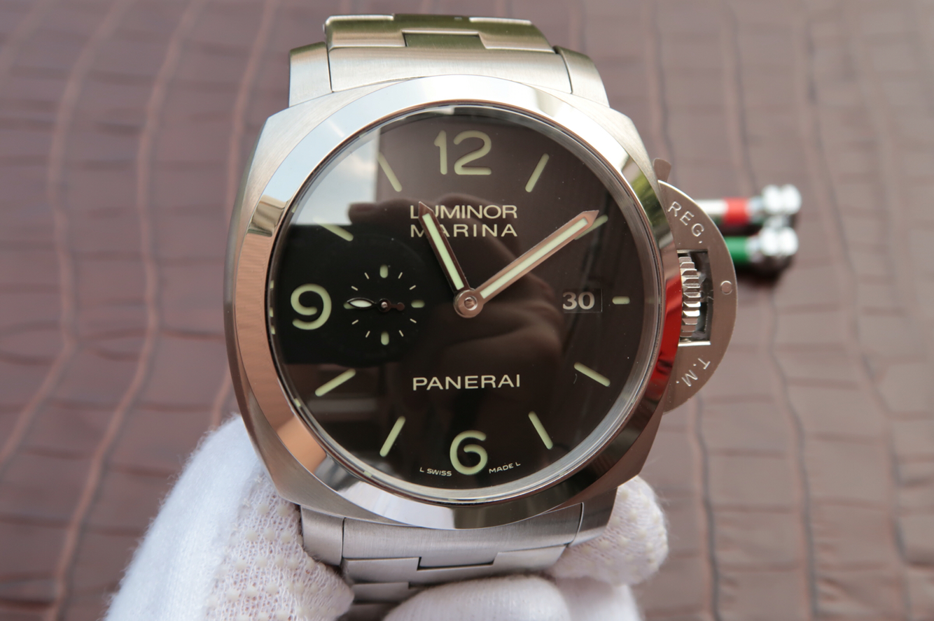 沛納海v5版pam328自動p9000機械機芯全精鋼錶帶透底跑秒男士手錶￥3980-高仿沛納海