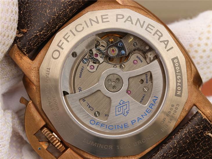沛納海 Pam382 皮帶錶 搭載P9000自動上鏈機芯 男士腕錶￥3980-高仿沛納海