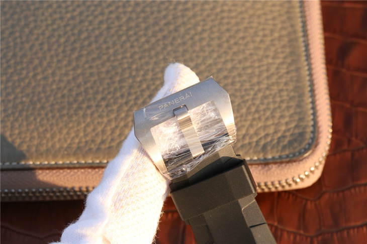 沛納海PAM364 矽膠錶帶 P9000自動機械 男士腕錶￥3980-高仿沛納海