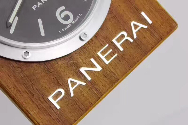 沛納海頂級掛鐘 三年前瘋狂怒銷的Panerai掛鐘⏱Pam255 正品開模搭載瑞士石英機￥3680-高仿沛納海