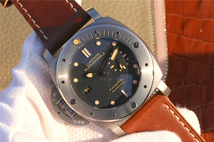沛納海569/PAM00569 繫列 限量珍藏款 款式 皮帶錶 P9000自動機械 男士腕錶￥3980-高仿沛納海