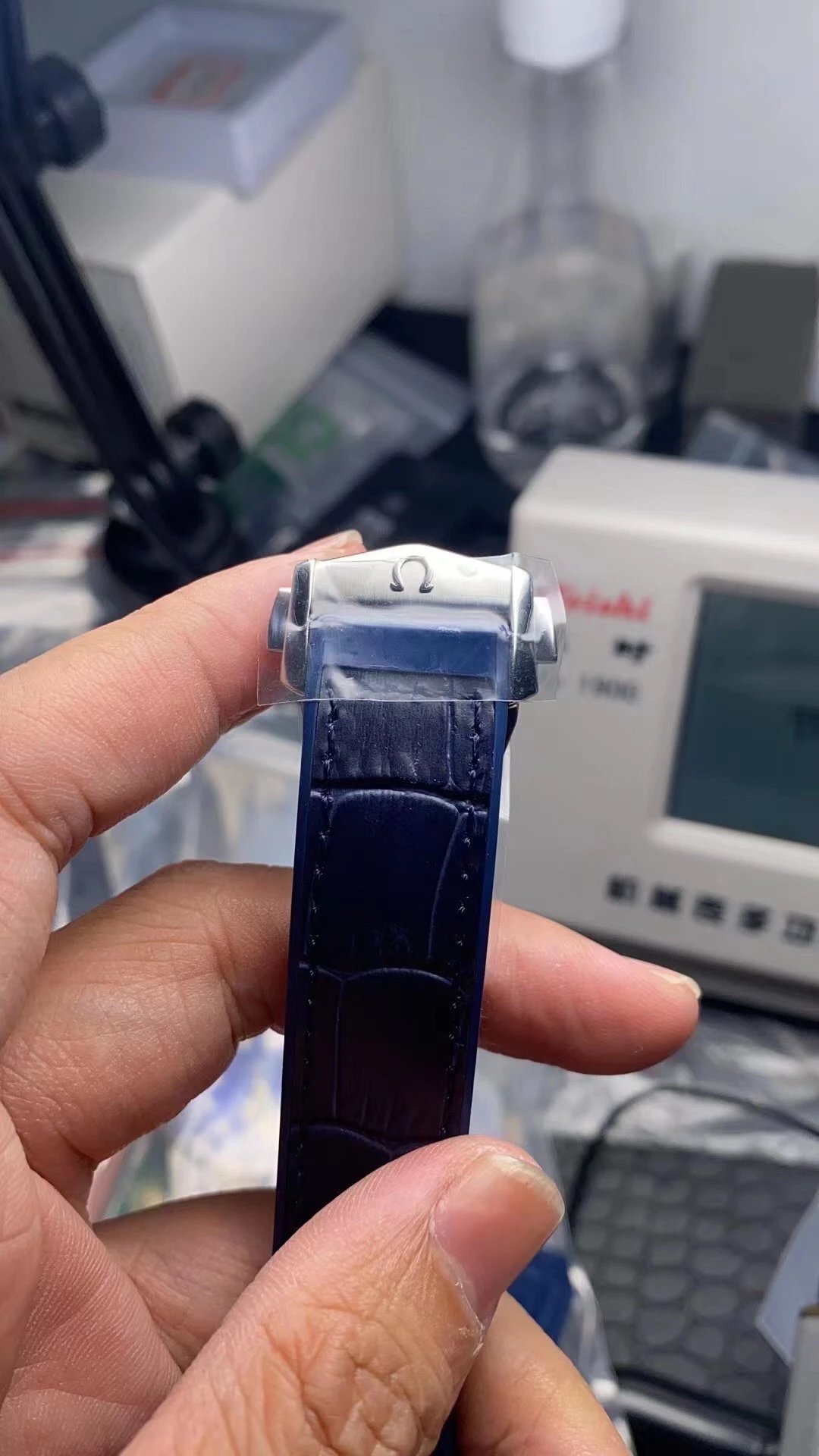 歐米茄第五代星座繫列131.33.41.21.03.001藍盤搭配8900機芯41MM男錶￥2880-高仿歐米茄